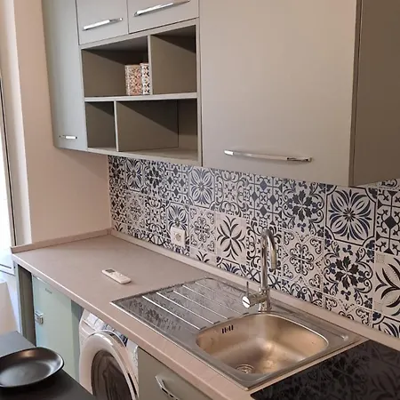 Corte Sui Tetti Di Daire Bari