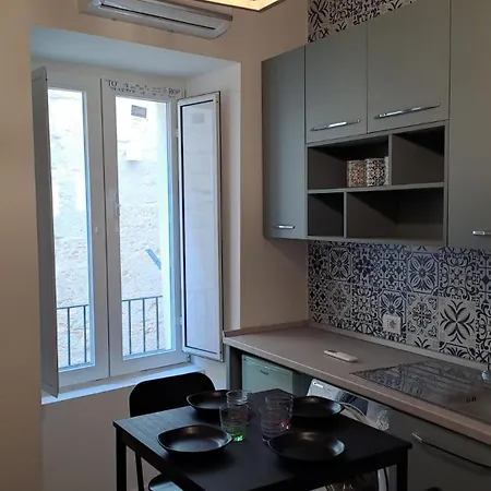 Corte Sui Tetti Di Apartment