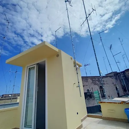 Corte Sui Tetti Di * Bari